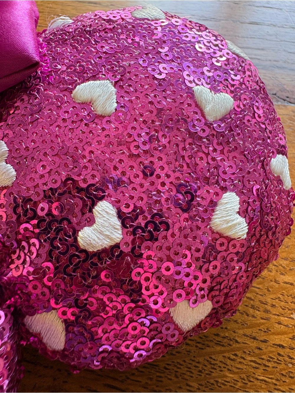 2022 Hot Pink/magenta Heart and Sequin Disney Minnie Mouse Ears - Picture 10 of 10